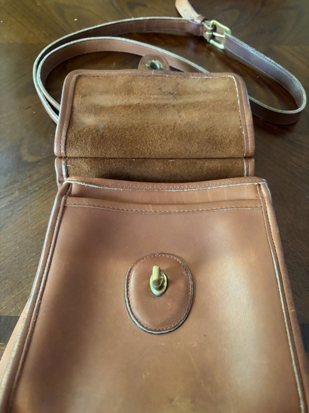 COACH VINTAGE BRITISH TAN MURPHY SHOULDER CROSSBODY BAG - Picture 8 of 9